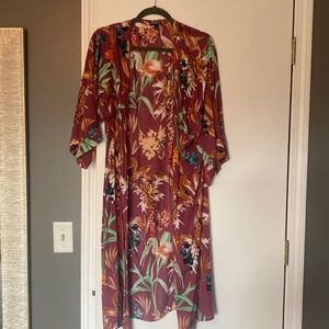 Express mauve floral duster